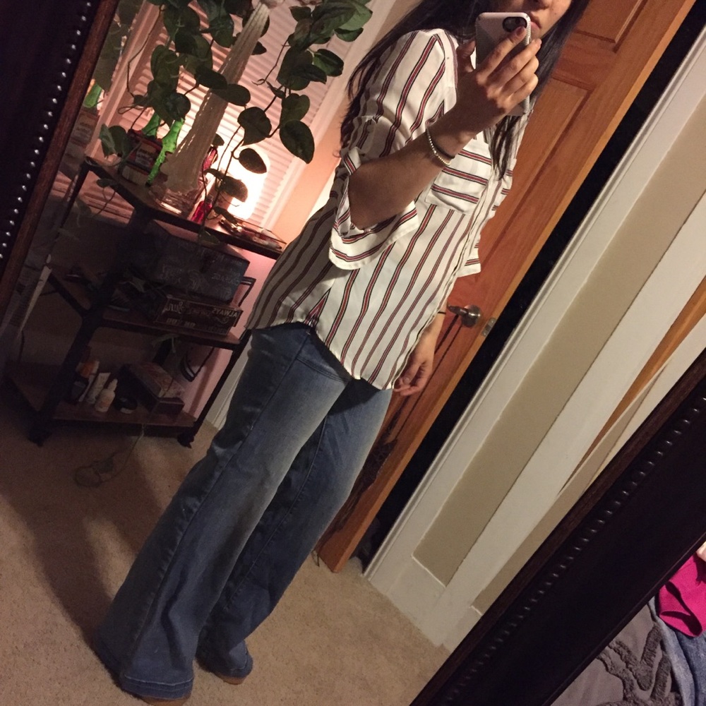 Express striped button down - Picture 2 of 5